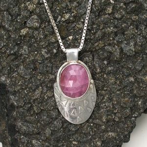 Pink Sapphire and Sterling Silver Necklace.